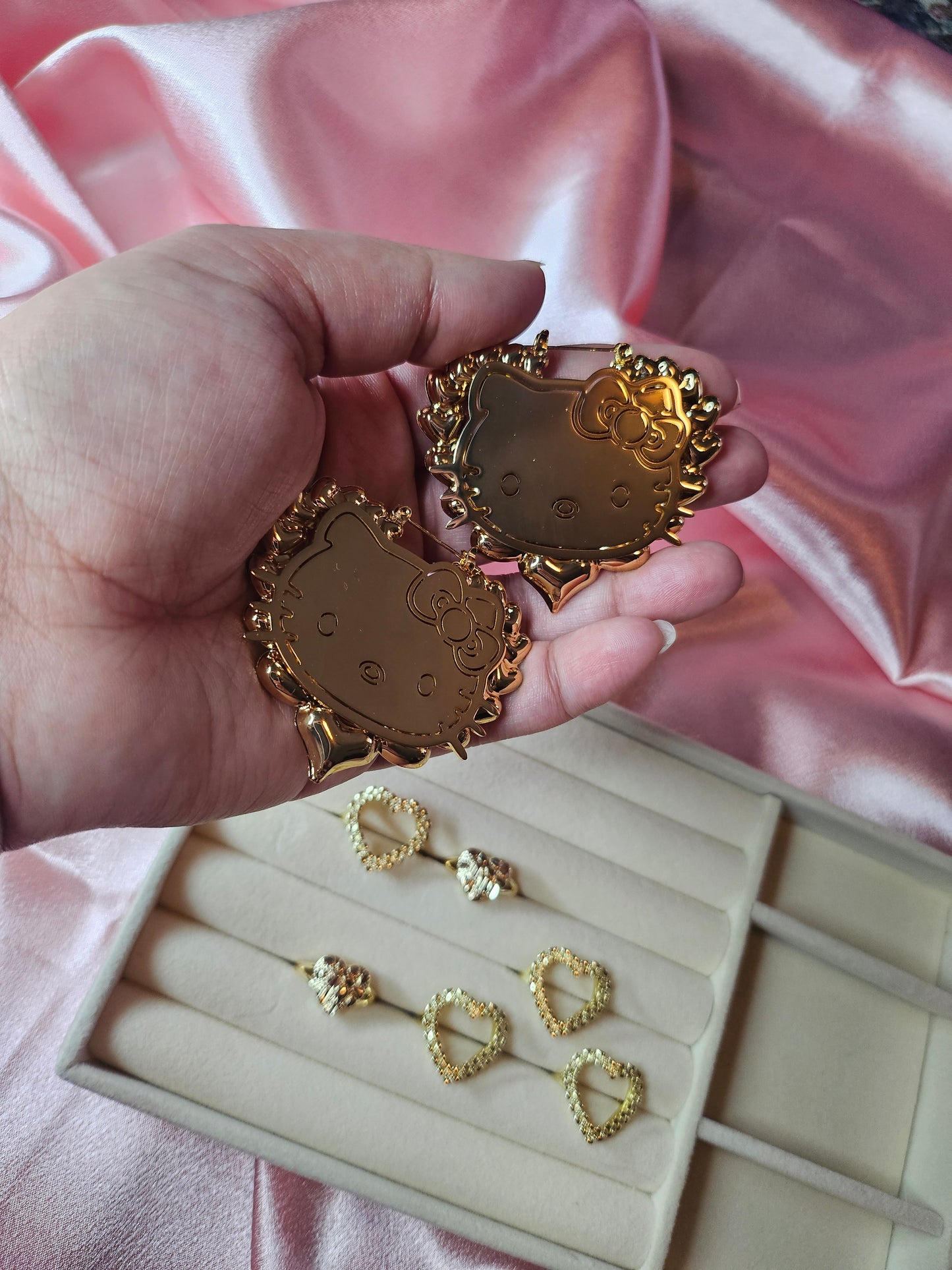 Hello Kitty Jumbo Earrings