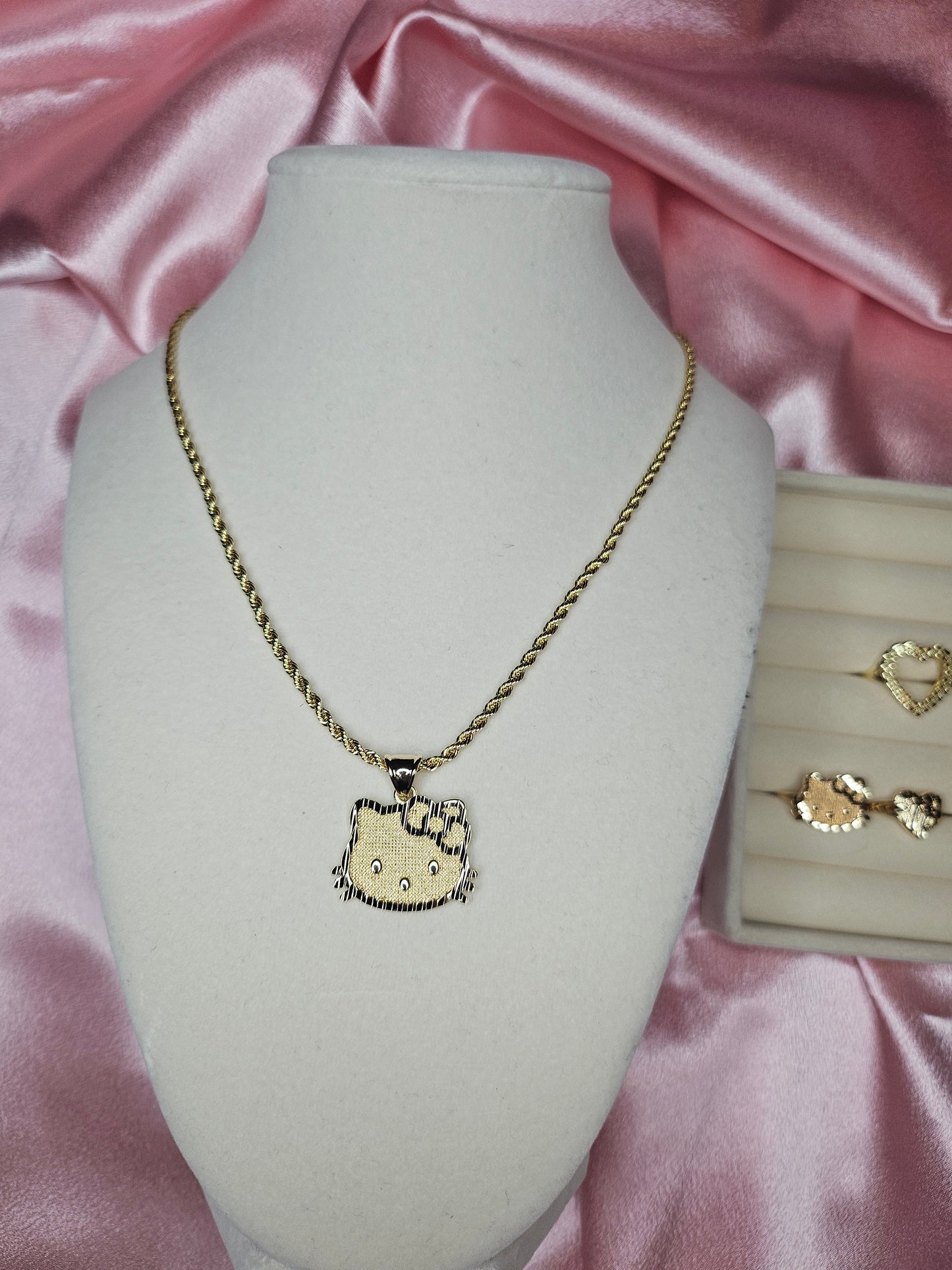 HK Necklace