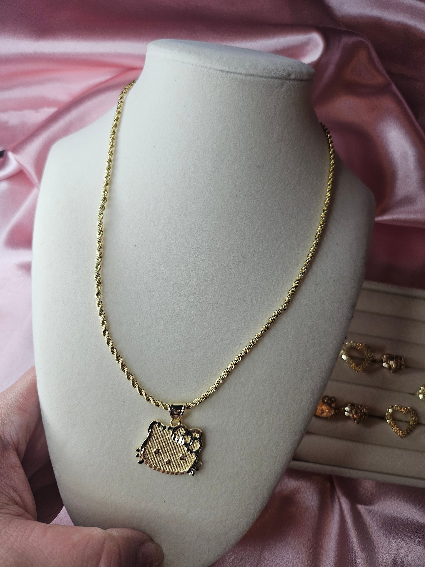 HK Necklace