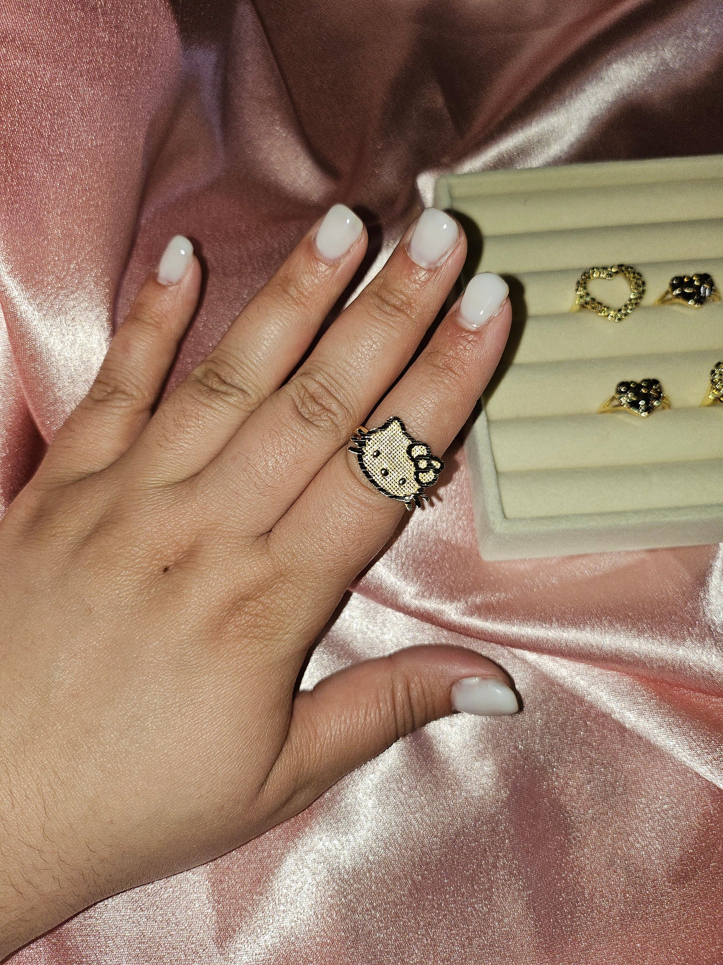 Hello Kitty Ring