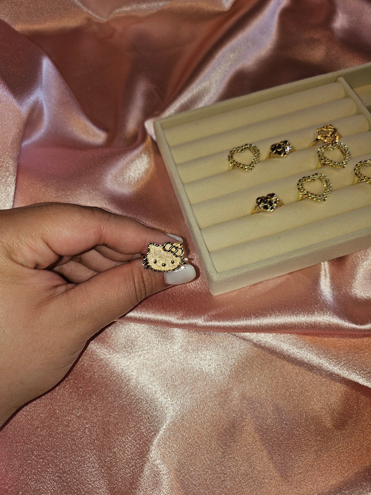 Hello Kitty Ring