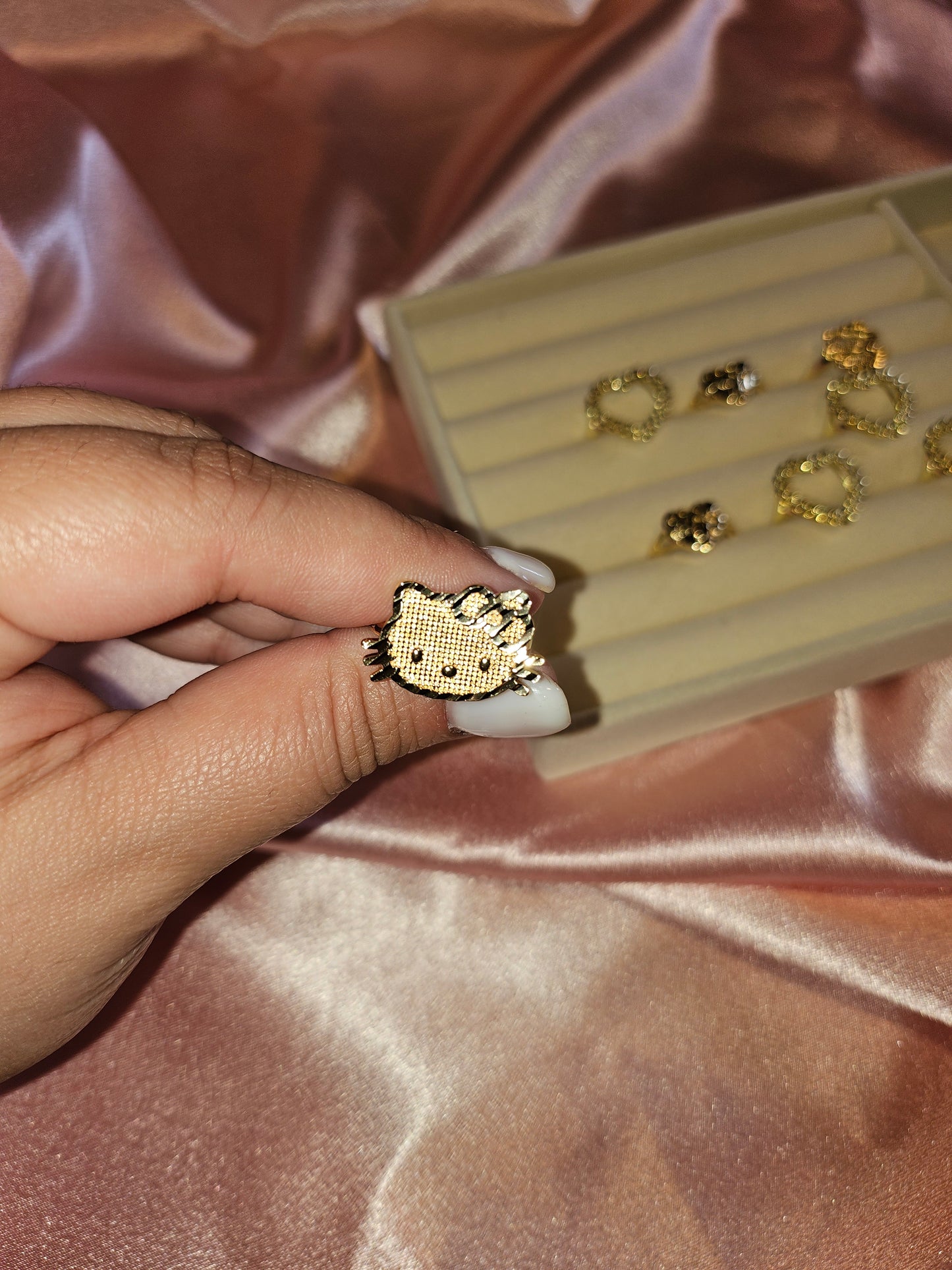Hello Kitty Ring